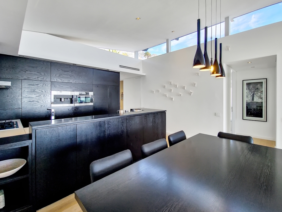 To Let 4 Bedroom Property for Rent in Camps Bay Western Cape